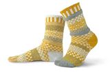 SS00000-146 Northern Sun Adult Mis-matched Socks - Large 8-10